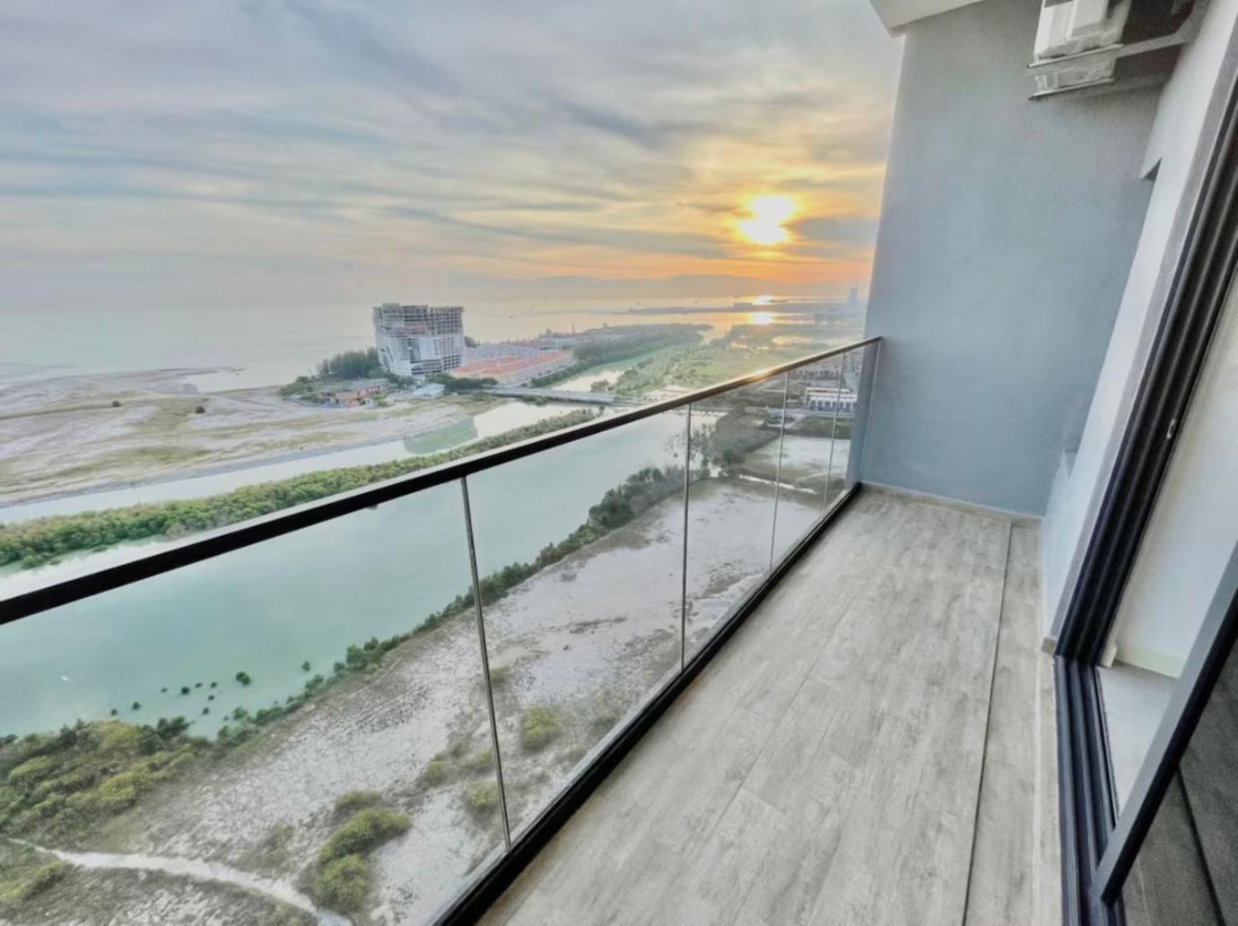 Imperio Residence Melaka ภายนอก รูปภาพ